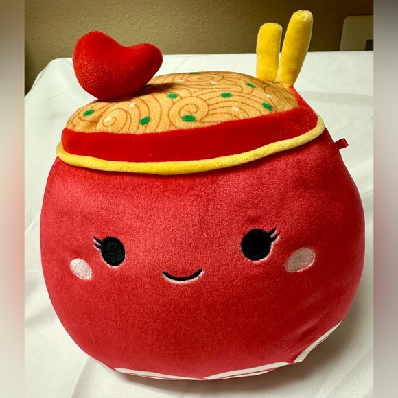 Squishmallows Other - Squishmallows Odion Spicy Ramen Bowl Plush 8” Kellytoy Food Kawaii NWOT